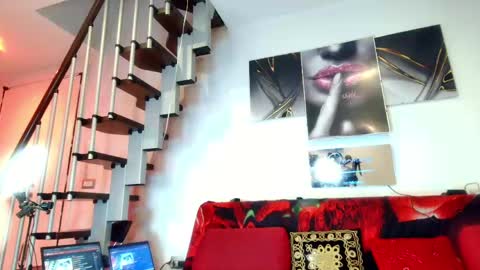 Snapshot of ladyoxana chatting on 05.17.26 Oxana online show from 05.17.26
