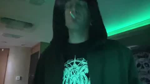 ladysoaker420 online show from 02.19.25