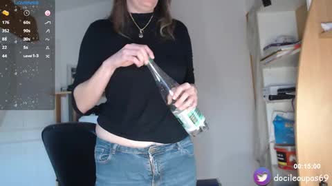 Lea online show from 12.19.24