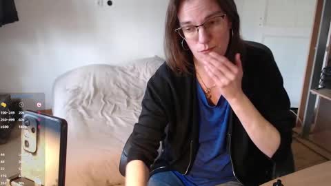 Lea online show from 02.28.25