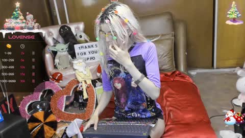 Skinnygirl online show from 12.20.24