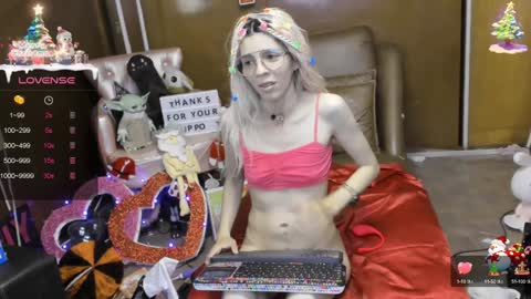 Skinnygirl online show from 12.21.24