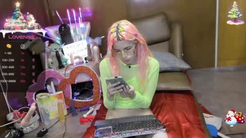 Skinnygirl online show from 01.21.25