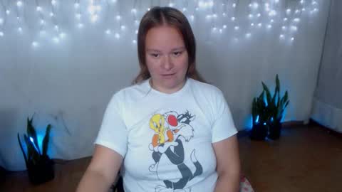  paola and a guest lol    online show from 02.26.26