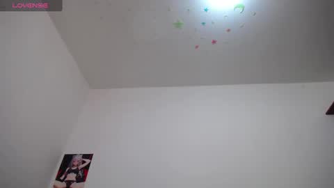 Leila Laly online show from 02.07.25