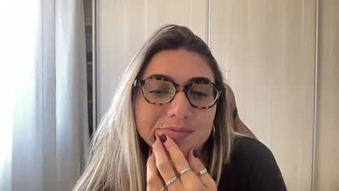 Snapshot of lailayourangel chatting on 07.17.26 lailayourangel online show from 07.17.26