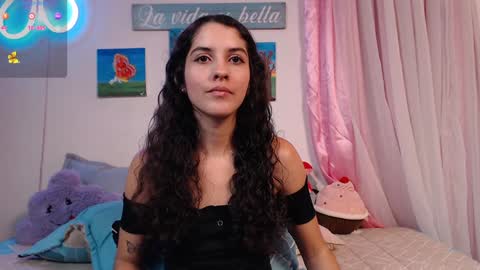 Snapshot of lailypink chatting on 12.07.24 samanta online show from 12.07.24