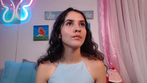 Snapshot of lailypink chatting on 12.07.24 samanta online show from 12.07.24