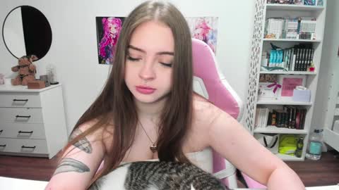 Kira online show from 01.14.25