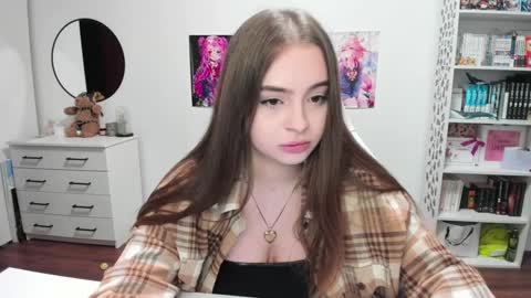 Kira online show from 01.31.25