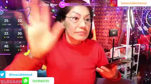 Snapshot of lainsaciableintensa chatting on 10.12.25 lainsaciableintensa online show from 10.12.25