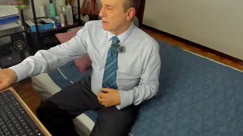 Snapshot of lajose52 chatting on 03.14.26 lajose52 online show from 03.14.26