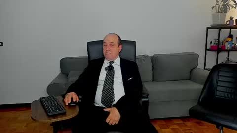 Snapshot of lajose52 chatting on 06.14.26 lajose52 online show from 06.14.26