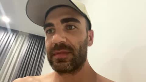 Snapshot of lakenslays chatting on 03.11.25 lakenslays online show from 03.11.25