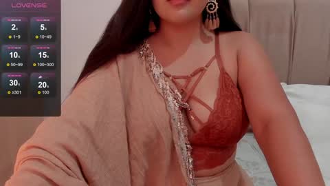 Snapshot of lakshimidas chatting on 12.27.24 lakshimidas online show from 12.27.24