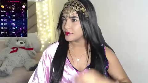 Snapshot of lakshmirani617378 chatting on 06.26.26 Laskhmirani online show from 06.26.26