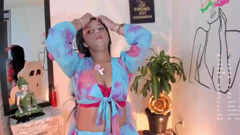 Snapshot of lali_fierce chatting on 12.17.25 Lali online show from 12.17.25