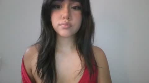 Snapshot of laligomez chatting on 06.29.26 Lali Gomez online show from 06.29.26