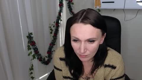 Lalya online show from 12.16.25