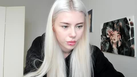 Erika online show from 10.15.25