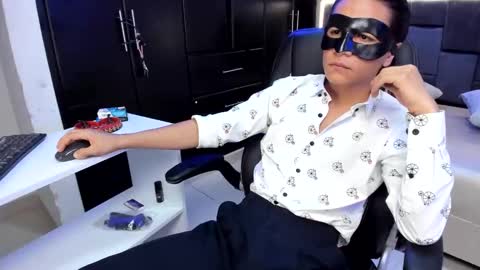 Bella  Dante online show from 10.09.25