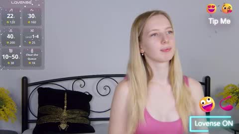 Liana online show from 11.13.25