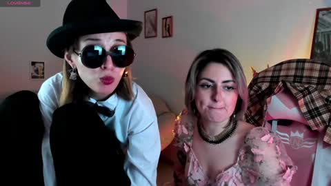 just call me Lana  and her security online show from 12.04.24