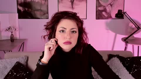 just call me Lana  and her security online show from 12.19.24