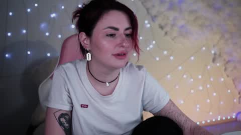 just call me Lana  and her security online show from 12.20.24