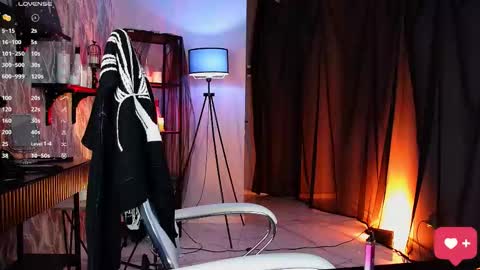 just call me Lana  and her security online show from 02.26.26