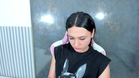 Lana online show from 10.05.25