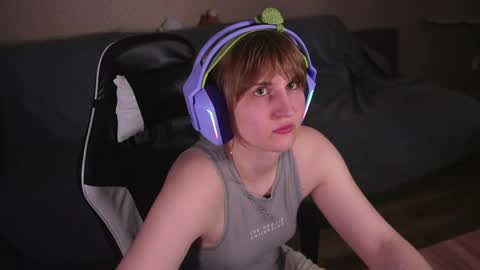 Snapshot of lana_del_kay chatting on 04.24.26 Kay online show from 04.24.26