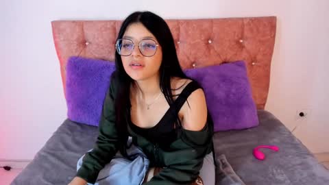 ... .          . ... online show from 01.20.25