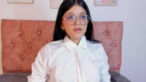 ... .          . ... online show from 03.08.25