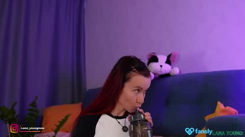 Snapshot of lana_fit chatting on 10.13.25 f online show from 10.13.25