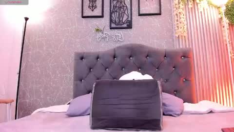 Snapshot of lana_gill chatting on 05.09.26 lana_gill online show from 05.09.26