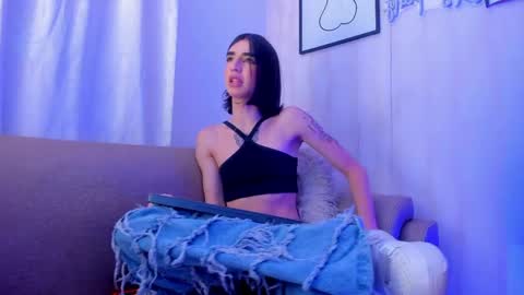 Snapshot of lana_gill chatting on 05.26.26 lana_gill online show from 05.26.26