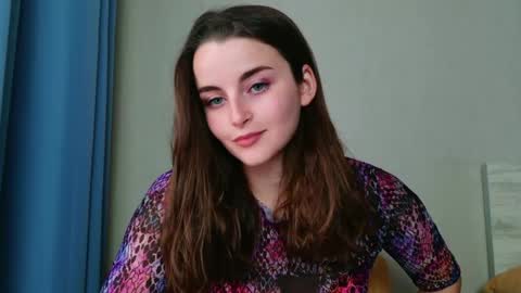 Snapshot of lana_gl chatting on 05.18.26 lana_gl online show from 05.18.26