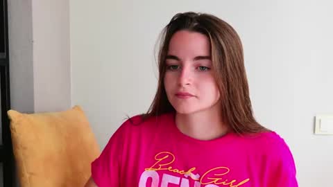 Snapshot of lana_gl chatting on 06.22.26 lana_gl online show from 06.22.26