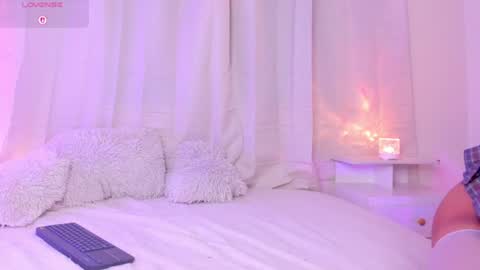 Snapshot of lana_moont chatting on 06.27.26 INDEPENDENT MODEL online show from 06.27.26