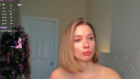 Lana online show from 01.12.25