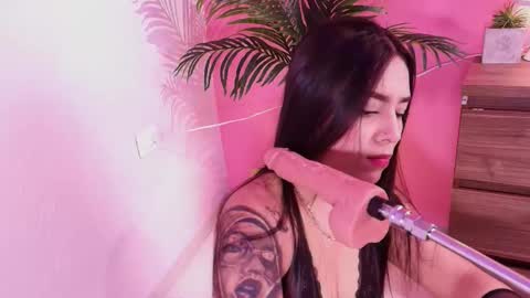 LANA online show from 11.21.25