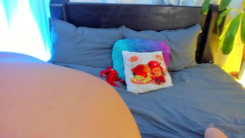 Snapshot of lanaa_paul1 chatting on 01.24.25 emma online show from 01.24.25