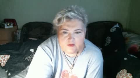 lanacat555 online show from 12.21.25