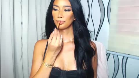 Lana online show from 01.22.25