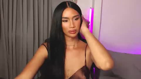 Lana online show from 03.04.25