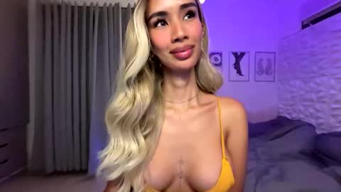 Lana online show from 03.16.26