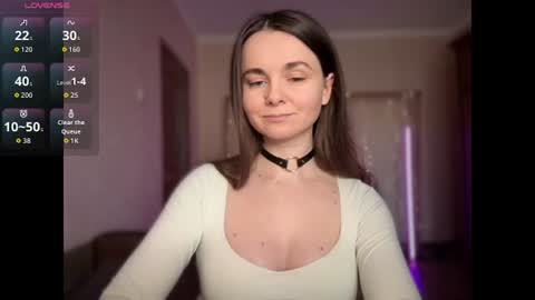 Snapshot of lanaloulou chatting on 06.19.26 Lana online show from 06.19.26