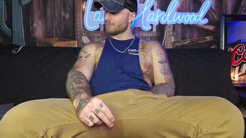 Snapshot of lancehardwood222 chatting on 01.03.25 LANCE online show from 01.03.25