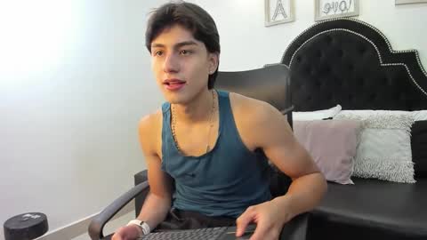 landercruz online show from 10.17.25